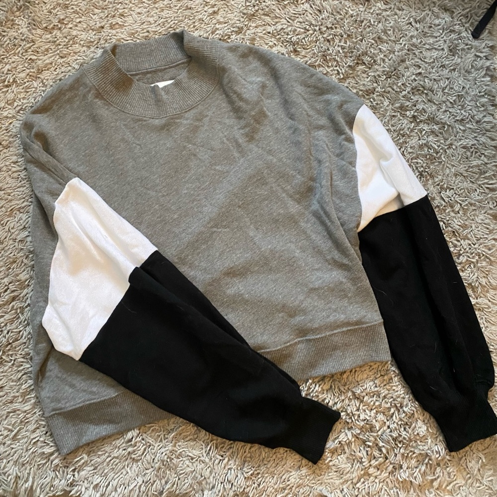 Women’s long sleeve shirt